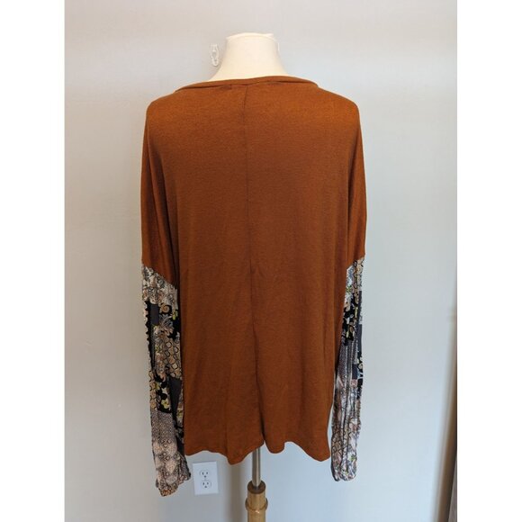 Haptics By Holly Harper 3X drop shoulder Paisley Bubble sleeve Top - Picture 6 of 6